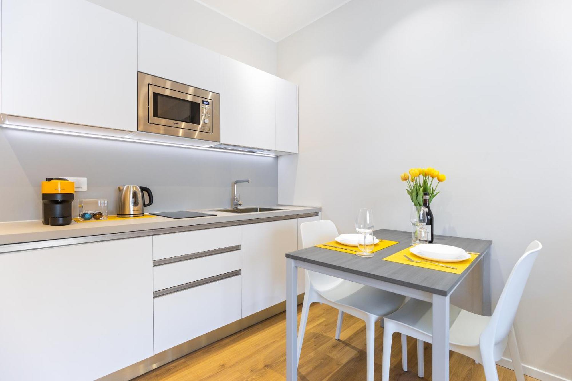 C8 Apartments Asti Extérieur photo
